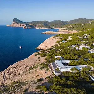 hostal-la-torre-sant-antoni-de-portmany-ibiza.ibizaislandhotels.net/
